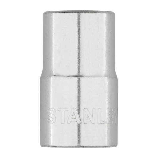 SOCKET MAXI DRIVE  ON WHITE BACKGROUND