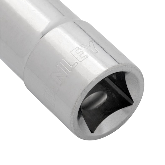 STANLEY 4-86-514 chrome socket, close-up view on white background, photography showing embossed branding.