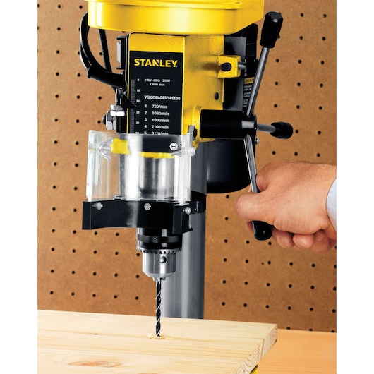 Taladro de Pedestal 250W 1/3HP