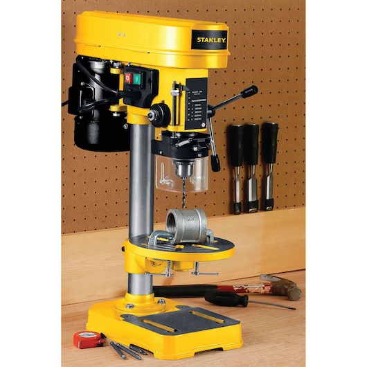 Taladro de Pedestal 250W 1/3HP