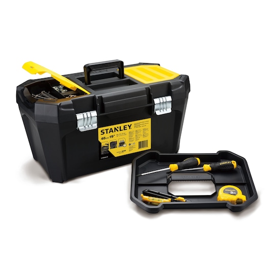 Caja Plástica con Broche Metálico Essential™ 19"
